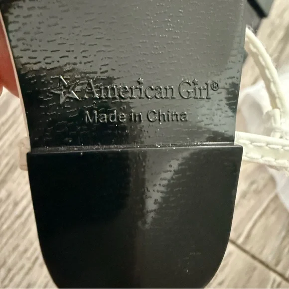 AMERICAN GIRL GRACE'S SIGHT SEEING OUTFIT + shorts 2015 GOTY - Picture 7 of 10